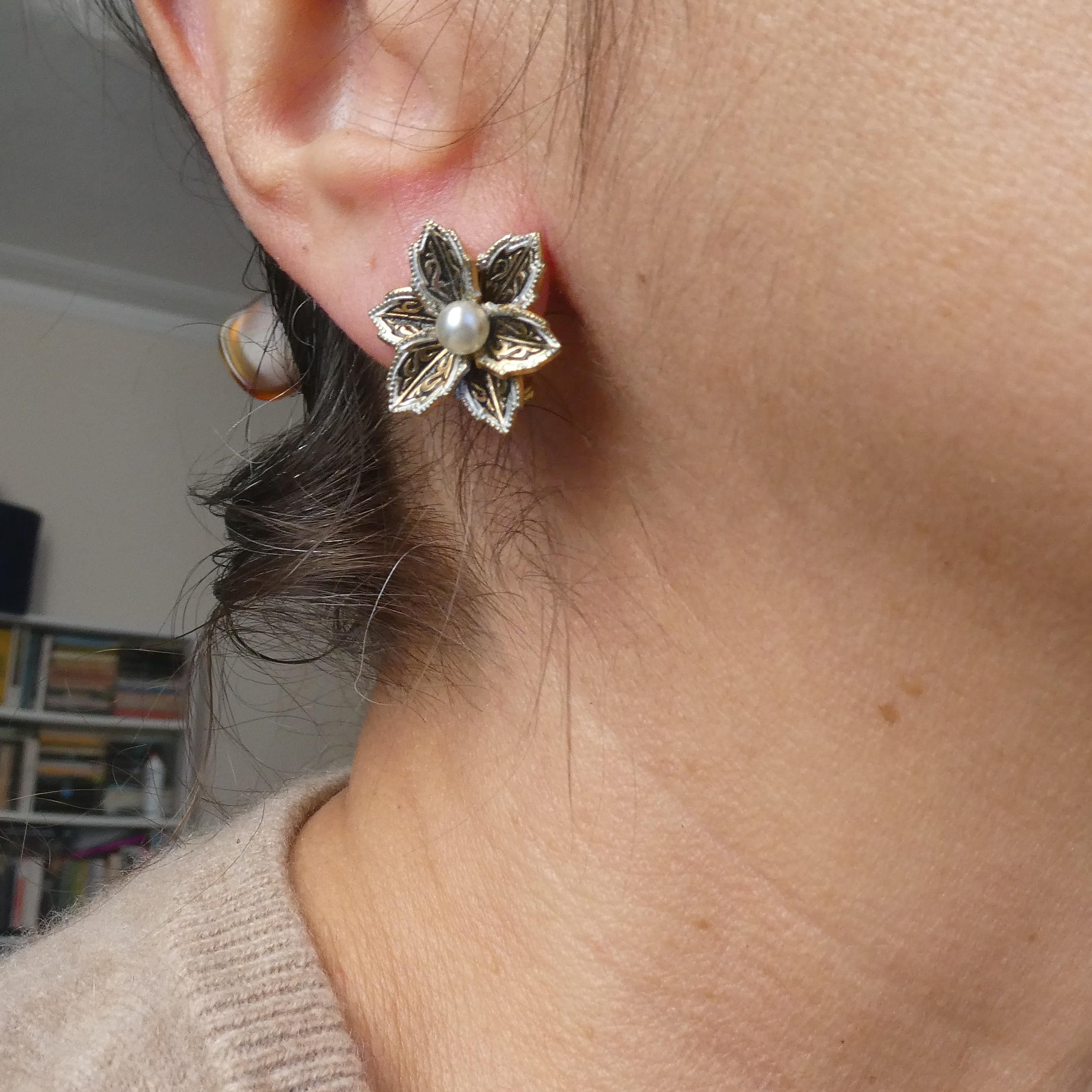 1950s Vintage Flower Earrings Spanish Damascene Style Glass Pearl Clip-Ons