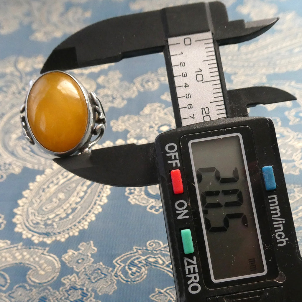 Large 6.6g Baltic Butterscotch Amber Silver Ring, 1990s Artisan Handcrafted Egg Yolk Beeswax Amber