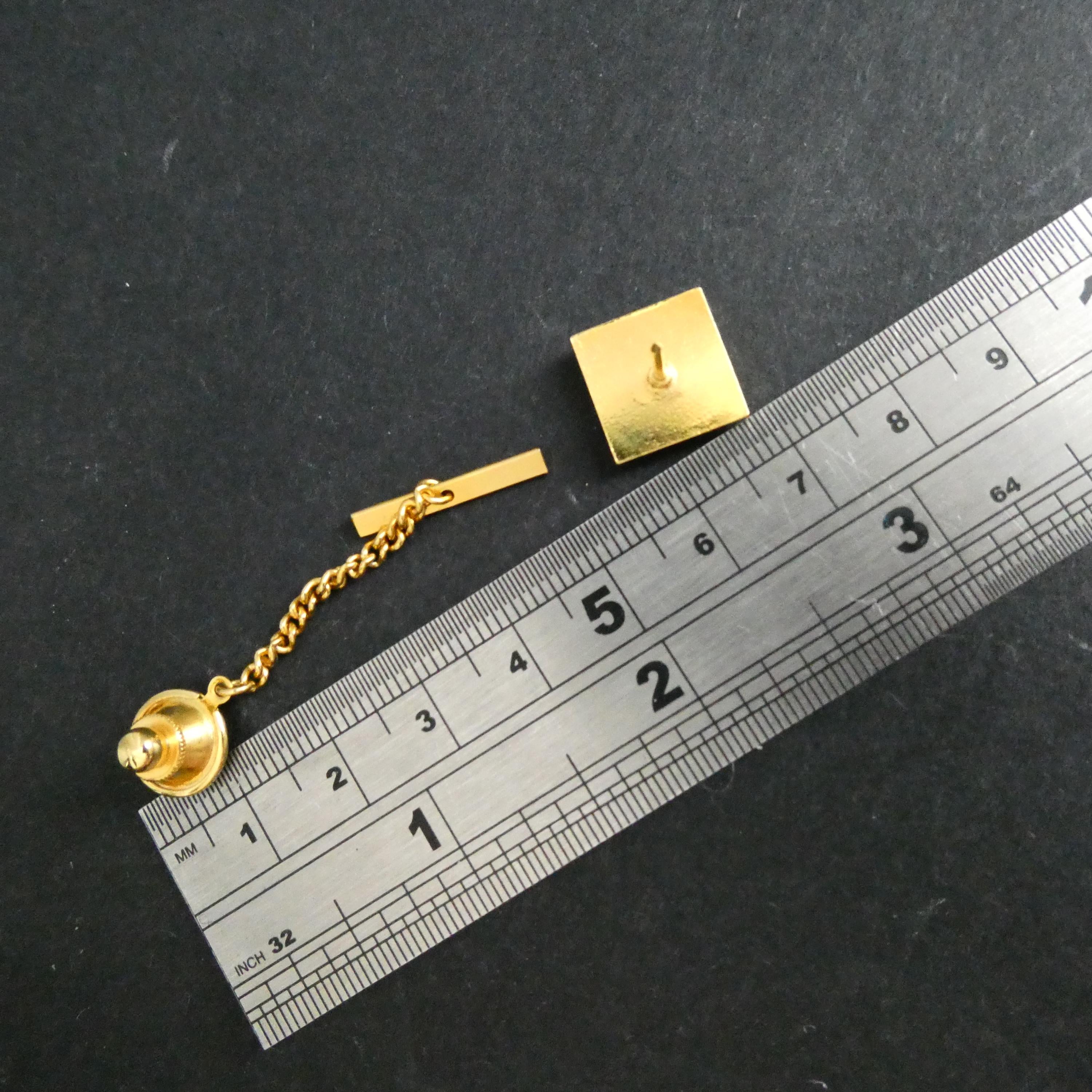 Vintage 1960s Tie Pin Tack Stud in the Original Meakers of Picadilly Box - English Midcentury Thermoset Moonglow Lucite Mod Gentleman's Accessory