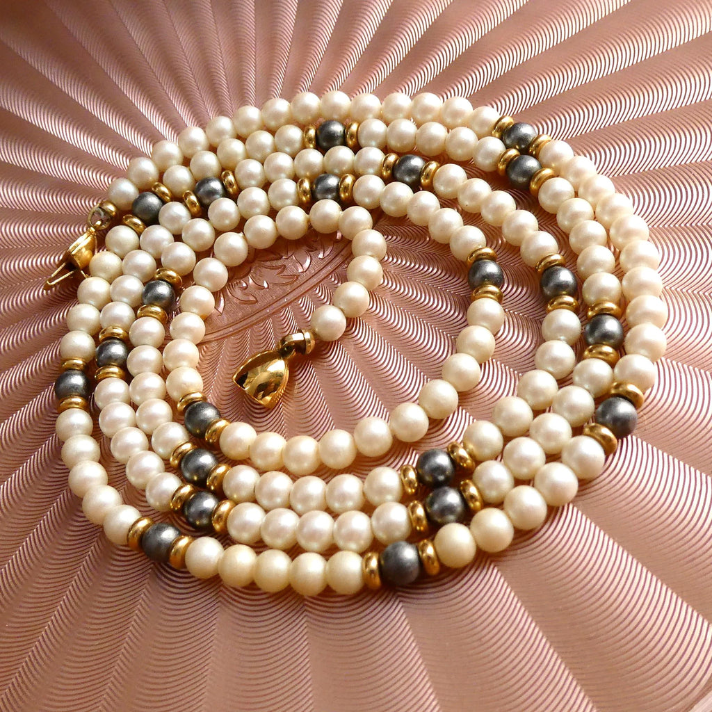 Vintage Monet Glass Pearl Necklace 1980s Dainty Black & White Pearl Matinee Rope